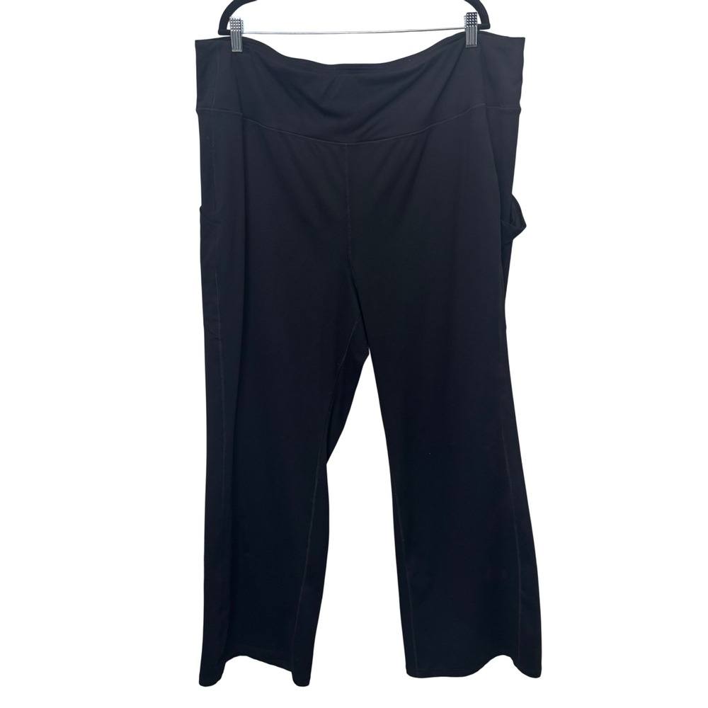 Torrid Active PullOn Pant 4 Black High Waist Flare Leg Pocket Athleisure Comfort